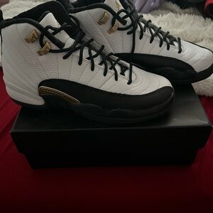 Jordan Women's Sneakers in Black, White, and Gold